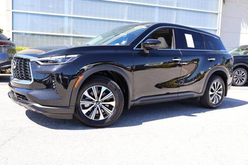 2025 INFINITI QX60 PURE