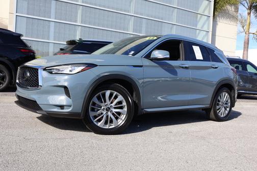 2023 INFINITI QX50 LUXE