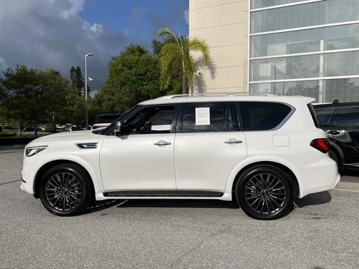 Aspen White 2024 INFINITI QX80 SENSORY