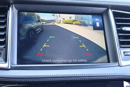 2023 INFINITI QX55 LUXE