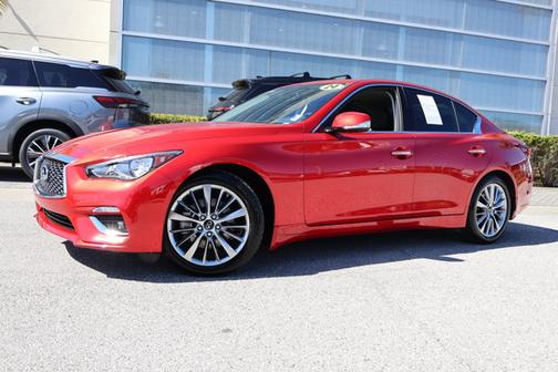 2024 INFINITI Q50 LUXE