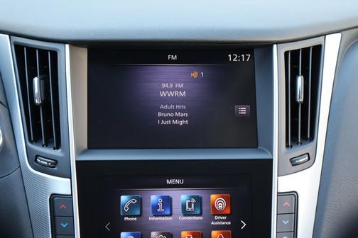 2024 INFINITI Q50 LUXE