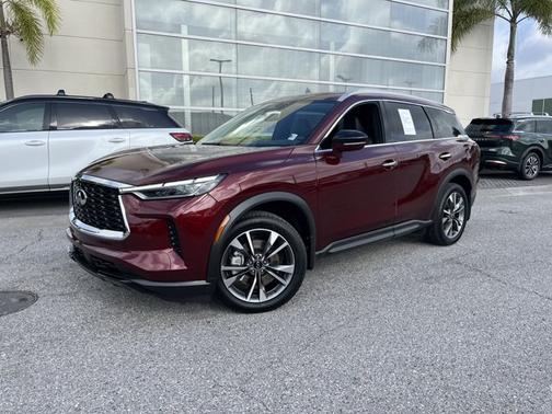 Deep Bordeaux 2023 INFINITI QX60 LUXE