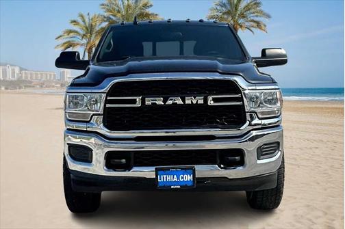 2021 RAM 2500 Tradesman Crew Cab 4x4 6'4' Box