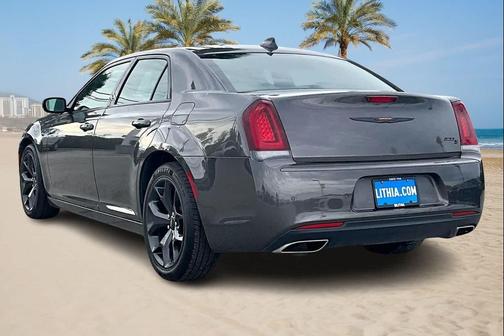 2023 Chrysler 300 S