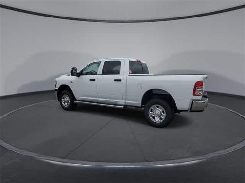 2024 RAM 2500 Tradesman Crew Cab 4x4 6'4' Box