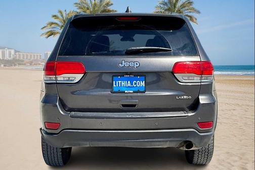 2019 Jeep Grand Cherokee Laredo