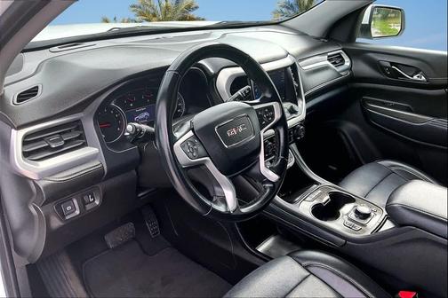 2023 GMC Acadia FWD SLT