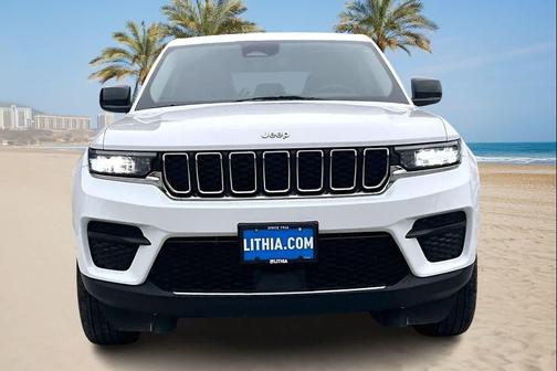 2023 Jeep Grand Cherokee Laredo