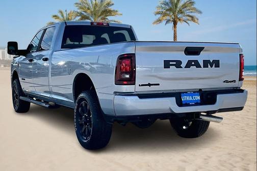 2026 RAM 3500 Lone Star Crew Cab 4x4 8' Box