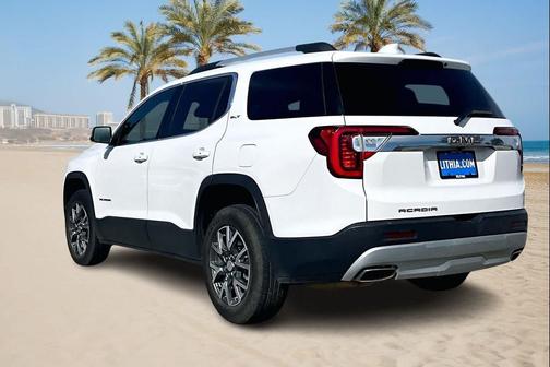 2023 GMC Acadia FWD SLT