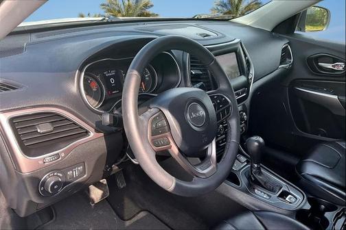 2021 Jeep Cherokee Latitude Plus