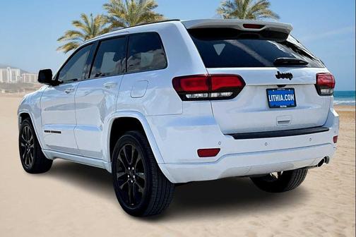2021 Jeep Grand Cherokee Laredo