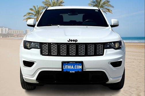 2021 Jeep Grand Cherokee Laredo