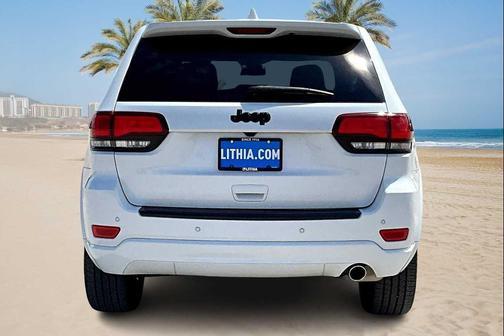 2021 Jeep Grand Cherokee Laredo