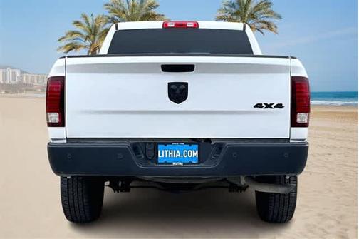 2024 RAM 1500 Classic Warlock Crew Cab 4x4 5'7' Box