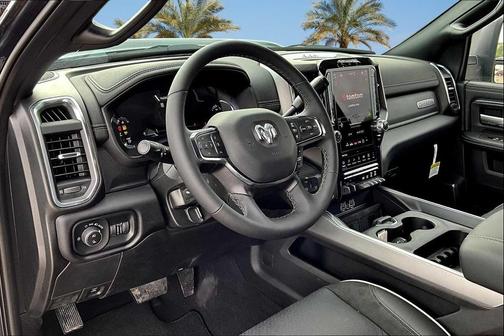 2025 RAM 2500 Laramie Crew Cab 4x4 6'4' Box