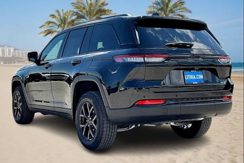 2025 Jeep Grand Cherokee Altitude