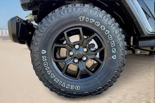 2025 Jeep Gladiator Willys