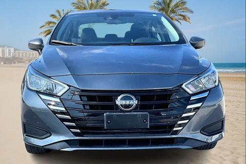 2023 Nissan Versa 1.6 SV