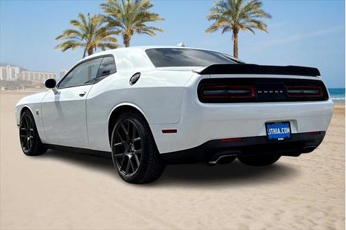 2016 Dodge Challenger R/T Scat Pack