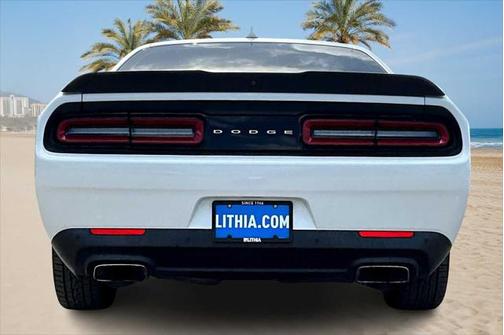 2016 Dodge Challenger R/T Scat Pack