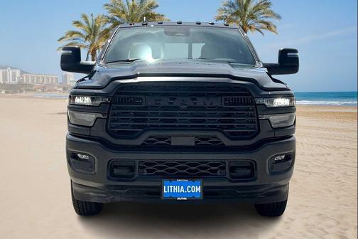 2025 RAM 2500 Tradesman Crew Cab 4x4 6'4' Box