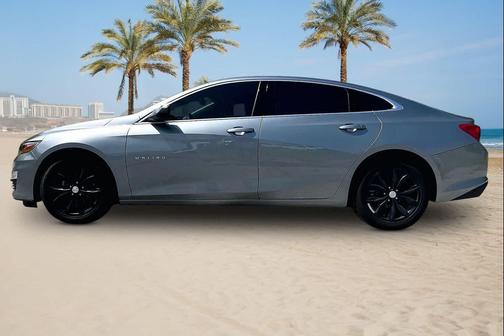 Sterling Gray Metallic 2024 Chevrolet Malibu FWD 1LT