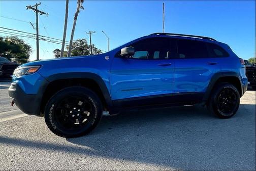 2019 Jeep Cherokee Trailhawk Elite