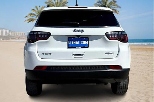 2025 Jeep Compass Latitude