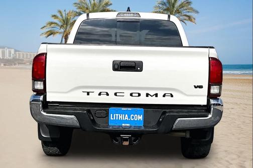 Ice Cap 2023 Toyota Tacoma SR5