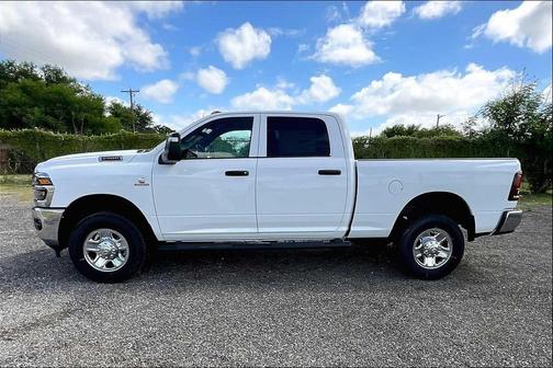 2025 RAM 2500 Tradesman Crew Cab 4x4 6'4' Box