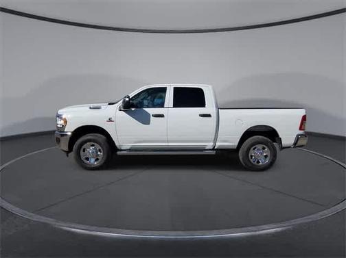 2024 RAM 2500 Tradesman Crew Cab 4x4 6'4' Box