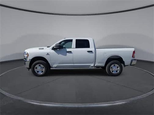 2024 RAM 2500 Tradesman Crew Cab 4x4 6'4' Box