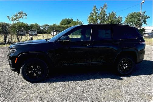 2025 Jeep Grand Cherokee Altitude