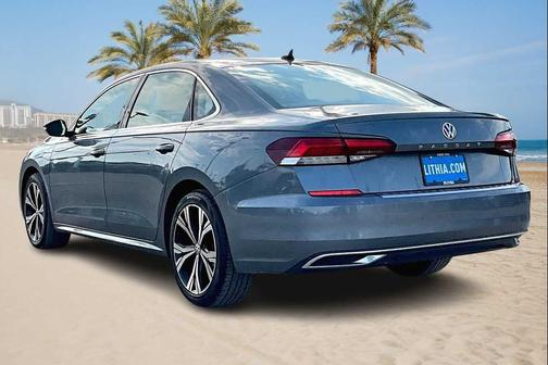 2022 Volkswagen Passat 2.0T SE