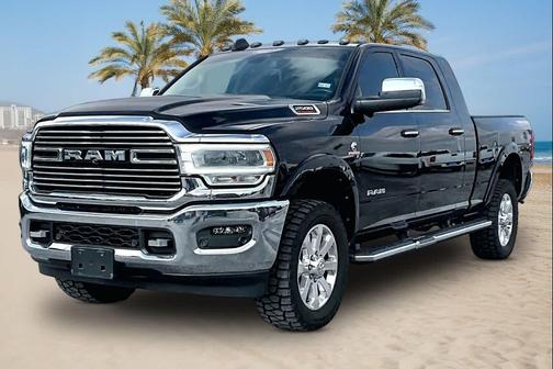 Diamond Black Crystal Pearlcoat 2021 RAM 2500 Laramie Mega Cab 4x4 6'4' Box