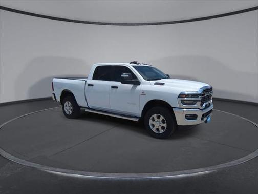 2025 RAM 2500 Big Horn Crew Cab 4x4 6'4' Box