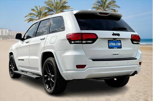 2021 Jeep Grand Cherokee Laredo