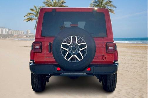 2025 Jeep Wrangler 4-Door Sahara 4x4