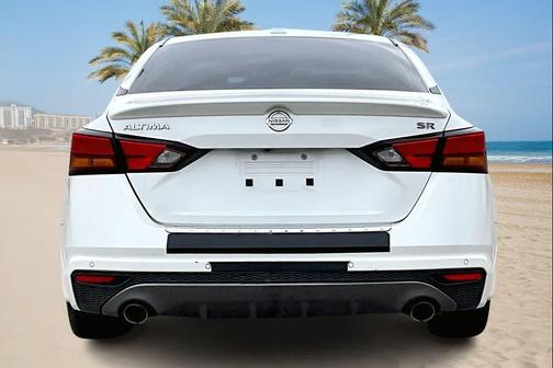 2022 Nissan Altima SR FWD