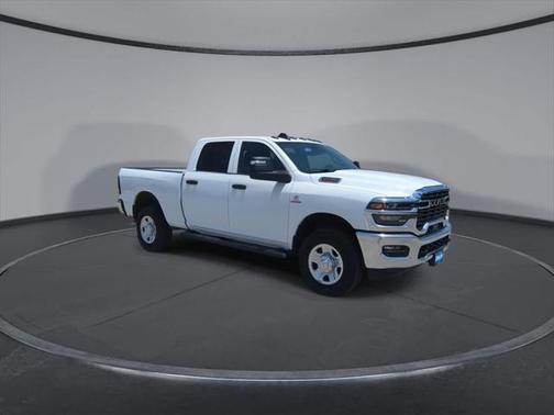 2025 RAM 2500 Tradesman Crew Cab 4x4 6'4' Box