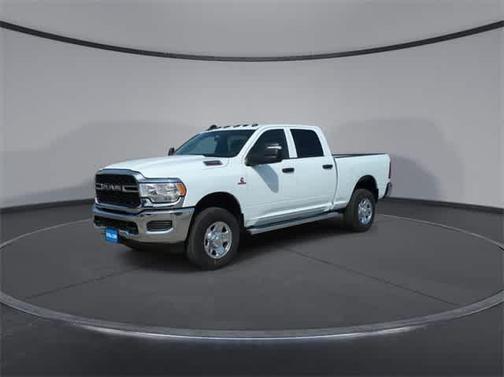 2024 RAM 2500 Tradesman Crew Cab 4x4 6'4' Box