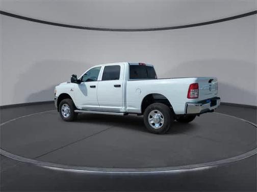 2024 RAM 2500 Tradesman Crew Cab 4x4 6'4' Box