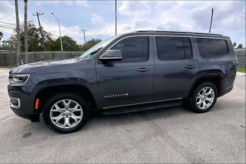 2022 Jeep Wagoneer Series II 4x2