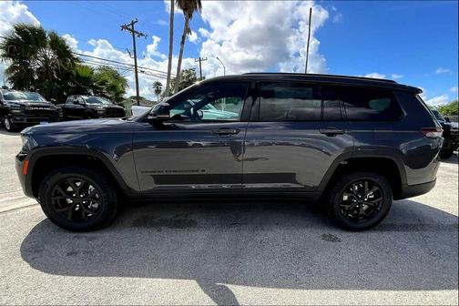 2025 Jeep Grand Cherokee L Altitude