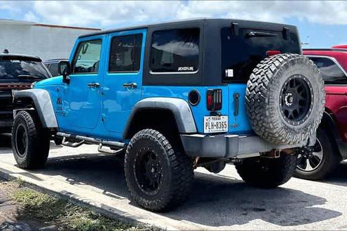 Chief Clearcoat 2017 Jeep Wrangler Unlimited Sport