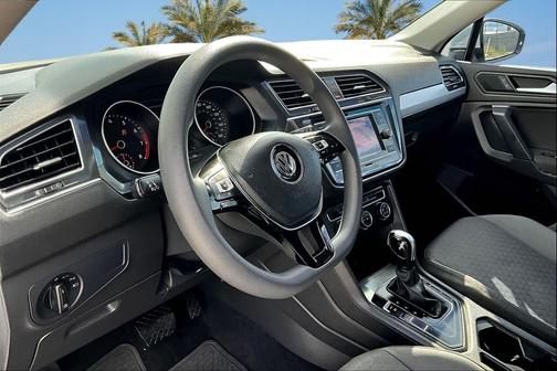 2019 Volkswagen Tiguan 2.0T S