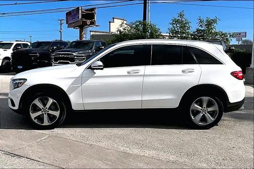 2017 Mercedes-Benz GLC 300 Base