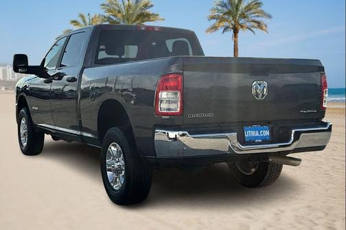 2023 RAM 2500 Big Horn Crew Cab 4x4 6'4' Box